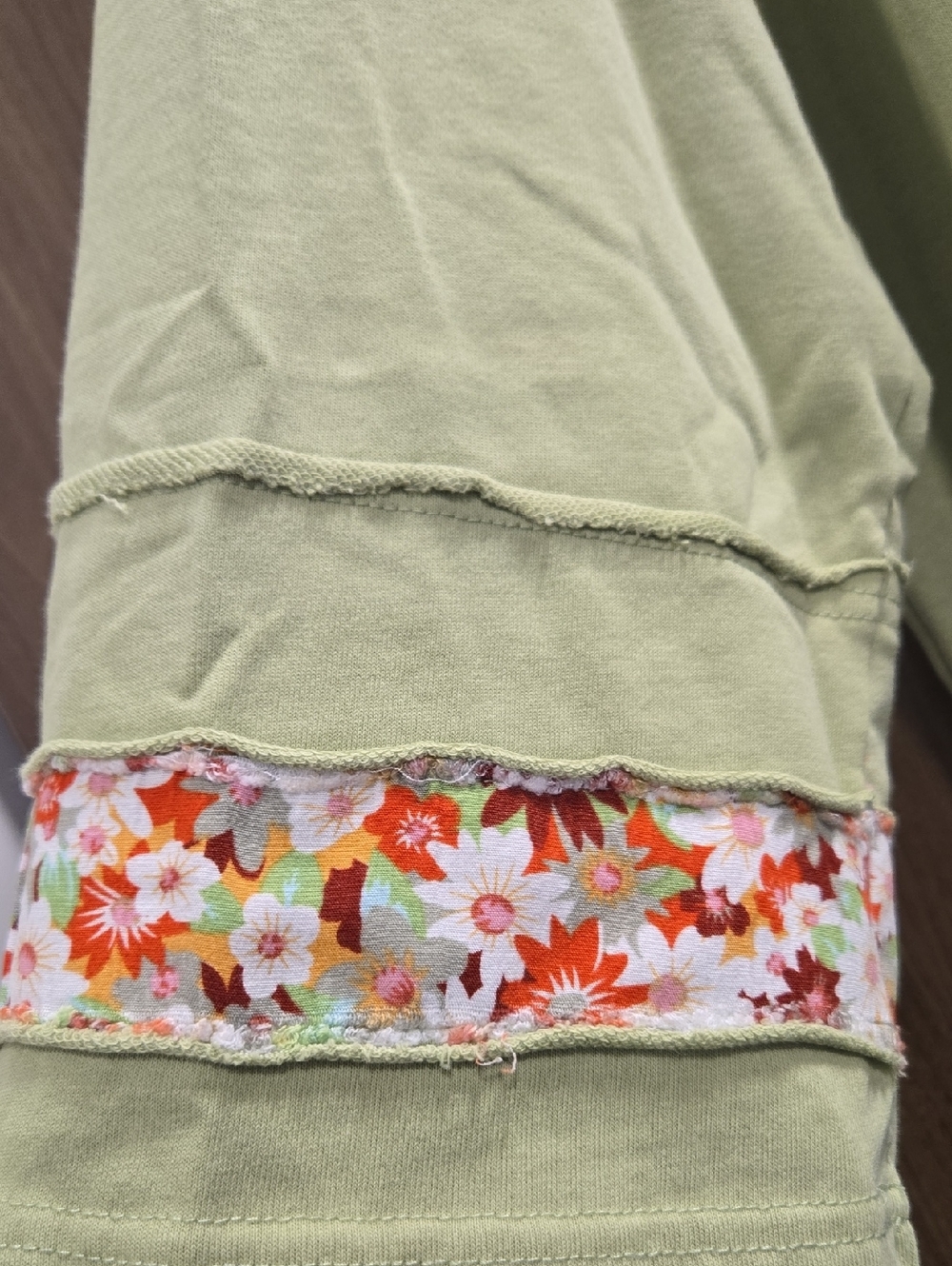 EASEL-'Meadow Top' Patchwork Flower Applique Sweatshirt in Pistachio-Size Large - Picture 8 of 16
